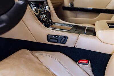 2009 Aston Martin V8 Vantage   - Photo 57 - Costa Mesa, CA 92627