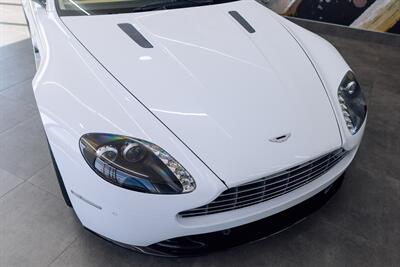 2009 Aston Martin V8 Vantage   - Photo 20 - Costa Mesa, CA 92627