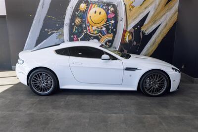 2009 Aston Martin V8 Vantage   - Photo 4 - Costa Mesa, CA 92627