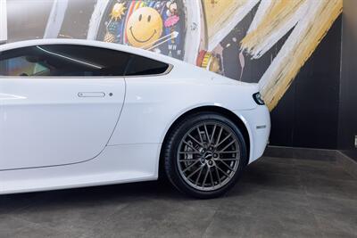 2009 Aston Martin V8 Vantage   - Photo 41 - Costa Mesa, CA 92627
