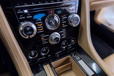 2009 Aston Martin V8 Vantage   - Photo 38 - Costa Mesa, CA 92627