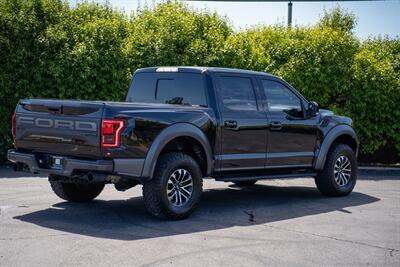 2019 Ford F-150 Raptor   - Photo 18 - Costa Mesa, CA 92626