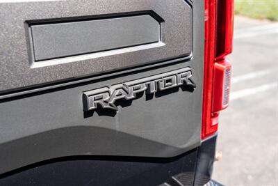 2019 Ford F-150 Raptor   - Photo 50 - Costa Mesa, CA 92626