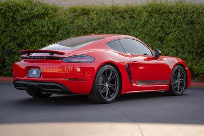 2022 Porsche 718 Cayman T   - Photo 10 - Costa Mesa, CA 92626