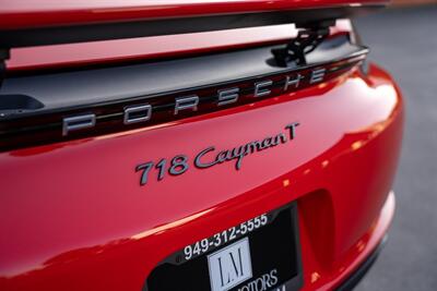 2022 Porsche 718 Cayman T   - Photo 3 - Costa Mesa, CA 92626