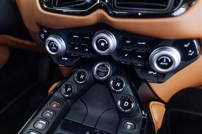 2019 Aston Martin Vantage   - Photo 60 - Costa Mesa, CA 92627