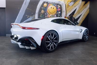 2019 Aston Martin Vantage   - Photo 42 - Costa Mesa, CA 92627