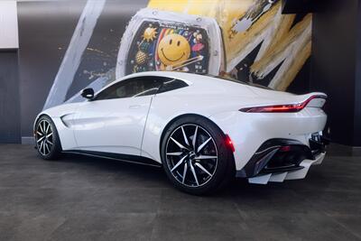 2019 Aston Martin Vantage   - Photo 117 - Costa Mesa, CA 92627