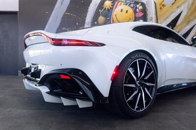 2019 Aston Martin Vantage   - Photo 43 - Costa Mesa, CA 92627