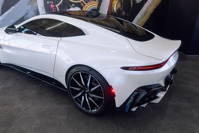 2019 Aston Martin Vantage   - Photo 126 - Costa Mesa, CA 92627