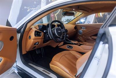 2019 Aston Martin Vantage   - Photo 106 - Costa Mesa, CA 92627