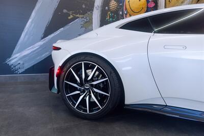 2019 Aston Martin Vantage   - Photo 19 - Costa Mesa, CA 92627