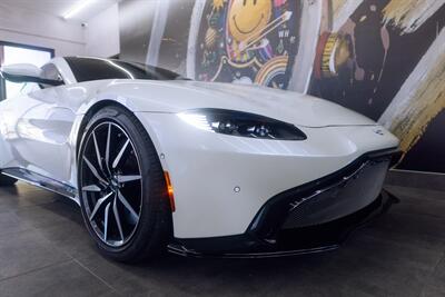 2019 Aston Martin Vantage   - Photo 41 - Costa Mesa, CA 92627