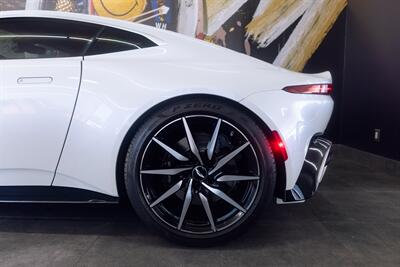 2019 Aston Martin Vantage   - Photo 101 - Costa Mesa, CA 92627