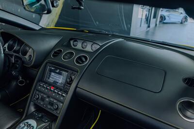 2006 Lamborghini Gallardo Spyder   - Photo 21 - Costa Mesa, CA 92627