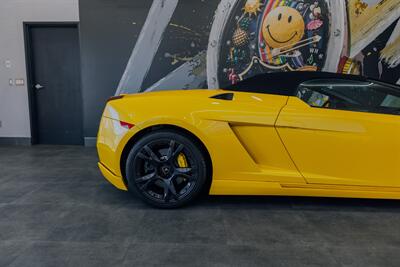 2006 Lamborghini Gallardo Spyder   - Photo 12 - Costa Mesa, CA 92627