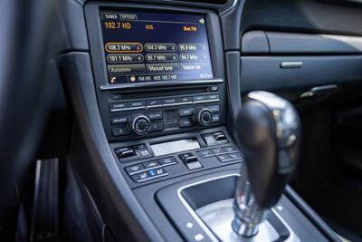 2014 Porsche 911 Turbo S   - Photo 33 - Costa Mesa, CA 92626