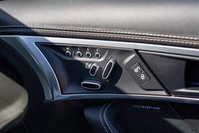 2018 Jaguar F-TYPE R   - Photo 69 - Costa Mesa, CA 92626