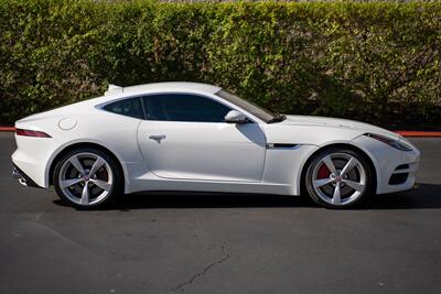 2018 Jaguar F-TYPE R   - Photo 5 - Costa Mesa, CA 92626
