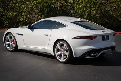 2018 Jaguar F-TYPE R   - Photo 4 - Costa Mesa, CA 92626