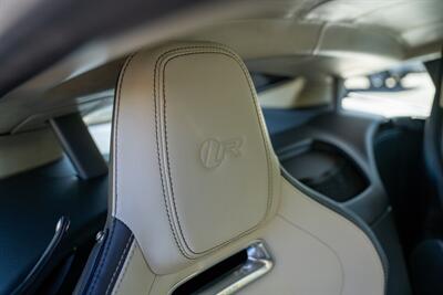 2018 Jaguar F-TYPE R   - Photo 17 - Costa Mesa, CA 92626