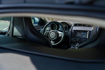 2018 Jaguar F-TYPE R   - Photo 56 - Costa Mesa, CA 92626