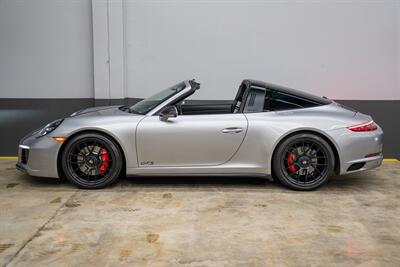 2019 Porsche 911 Targa 4 GTS   - Photo 4 - Costa Mesa, CA 92626