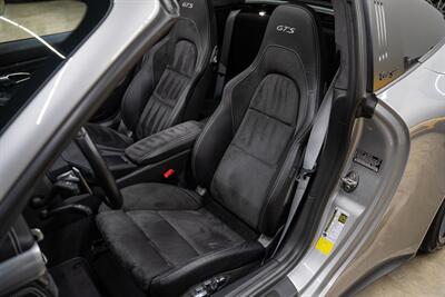 2019 Porsche 911 Targa 4 GTS   - Photo 19 - Costa Mesa, CA 92626
