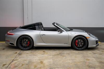 2019 Porsche 911 Targa 4 GTS   - Photo 8 - Costa Mesa, CA 92626