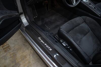 2019 Porsche 911 Targa 4 GTS   - Photo 21 - Costa Mesa, CA 92626