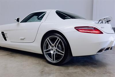 2011 Mercedes-Benz SLS AMG   - Photo 77 - Costa Mesa, CA 92626