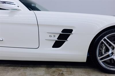 2011 Mercedes-Benz SLS AMG   - Photo 38 - Costa Mesa, CA 92626
