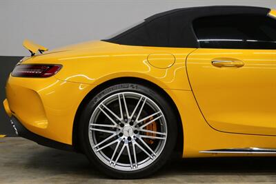 2020 Mercedes-Benz AMG GT C   - Photo 10 - Costa Mesa, CA 92626