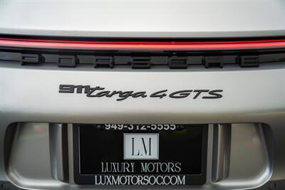 2024 Porsche 911 Targa 4S   - Photo 51 - Costa Mesa, CA 92626
