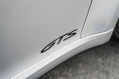 2024 Porsche 911 Targa 4S   - Photo 40 - Costa Mesa, CA 92626