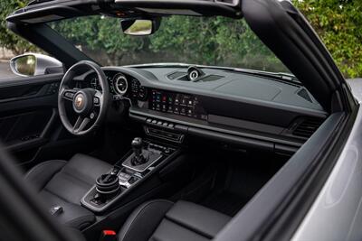 2024 Porsche 911 Targa 4S   - Photo 120 - Costa Mesa, CA 92626