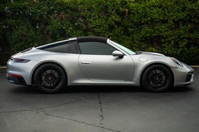 2024 Porsche 911 Targa 4S   - Photo 8 - Costa Mesa, CA 92626