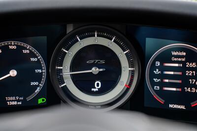 2024 Porsche 911 Targa 4S   - Photo 96 - Costa Mesa, CA 92626