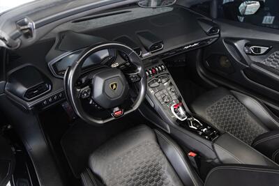 2017 Lamborghini Huracan LP 610-4 Spyder   - Photo 65 - Costa Mesa, CA 92626