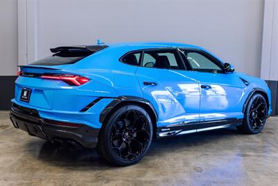 2024 Lamborghini Urus Performante   - Photo 41 - Costa Mesa, CA 92626