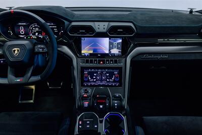 2024 Lamborghini Urus Performante   - Photo 73 - Costa Mesa, CA 92626