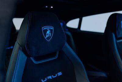 2024 Lamborghini Urus Performante   - Photo 33 - Costa Mesa, CA 92626