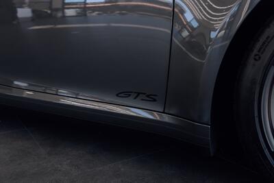 2024 Porsche 911 Carrera GTS   - Photo 13 - Costa Mesa, CA 92626