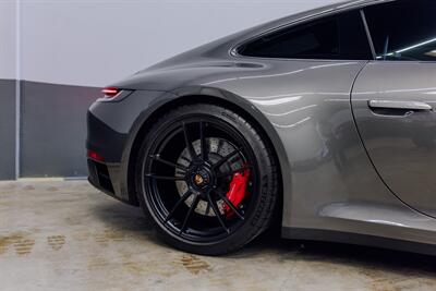 2024 Porsche 911 Carrera GTS   - Photo 33 - Costa Mesa, CA 92626