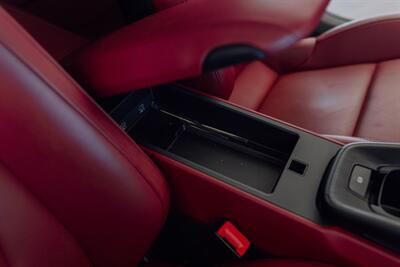 2024 Porsche 911 Carrera GTS   - Photo 26 - Costa Mesa, CA 92626