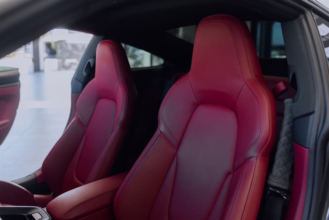 2024 Porsche 911 GTS - Photo 20