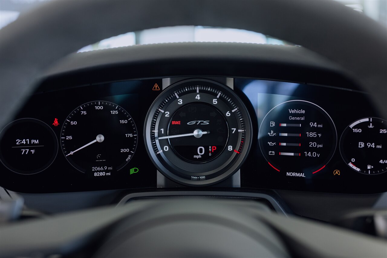 2024 Porsche 911 GTS - Photo 50