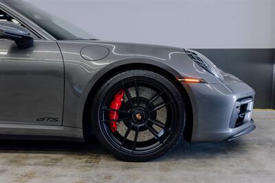 2024 Porsche 911 Carrera GTS   - Photo 36 - Costa Mesa, CA 92626