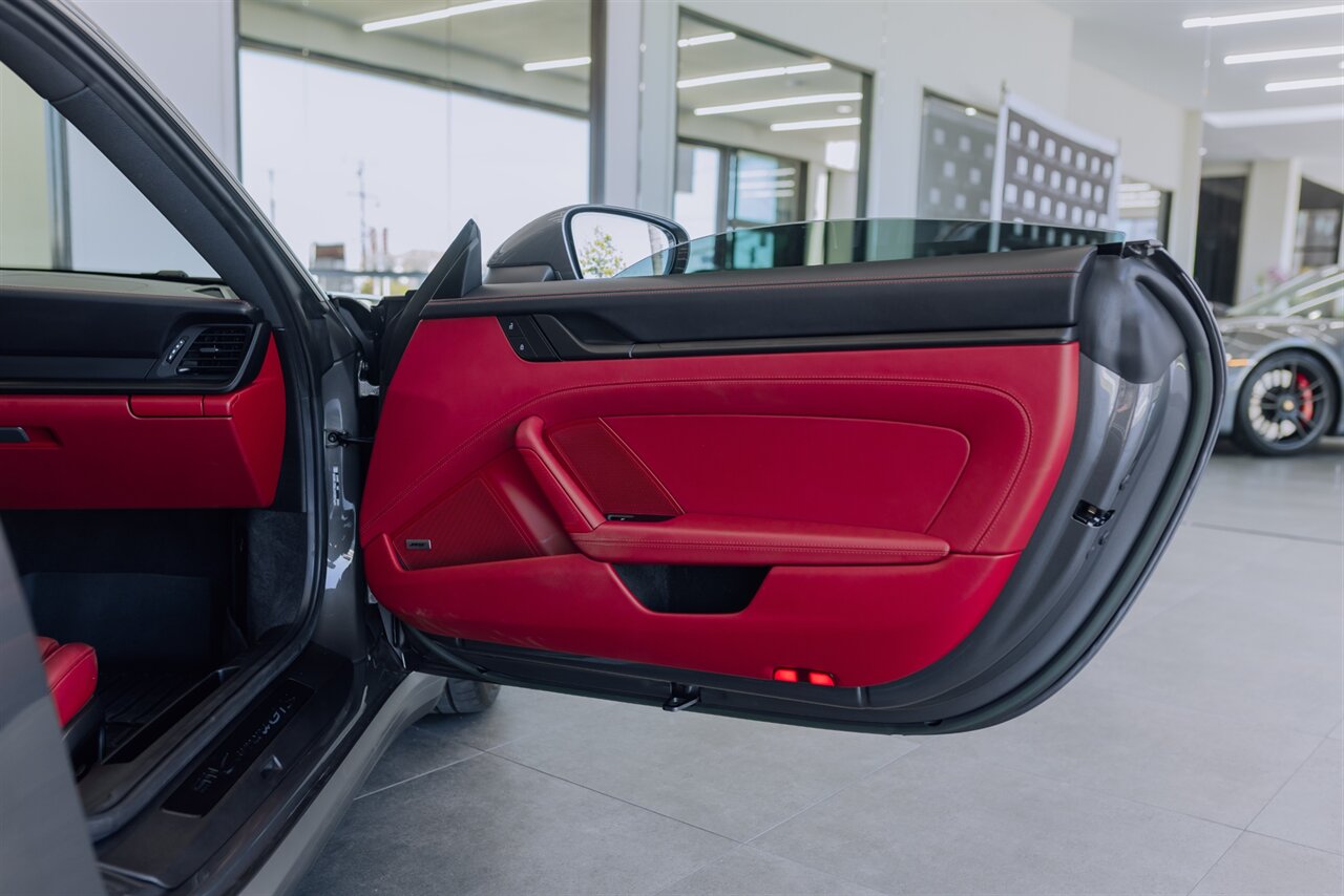 2024 Porsche 911 GTS - Photo 55