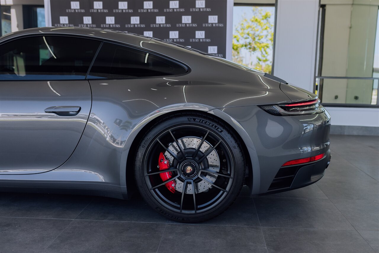 2024 Porsche 911 GTS - Photo 75